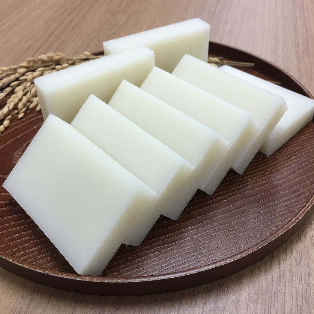 魚沼産コシヒカリ2kgと魚沼名水もち2パックセット化粧箱入